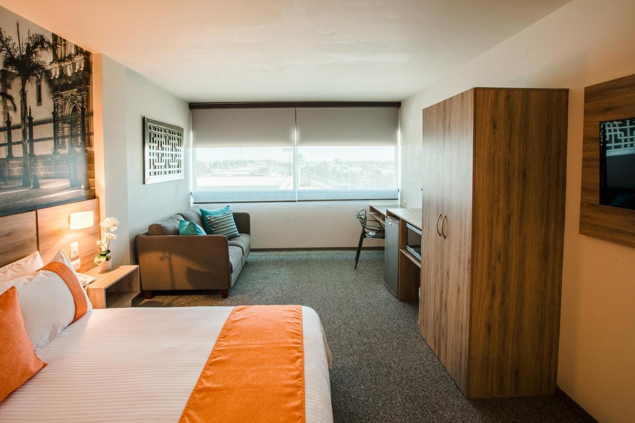 Mision Express Durango Hotell Exteriör bild